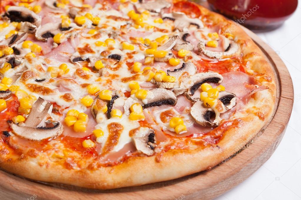 Onion Sweetcorn pizza